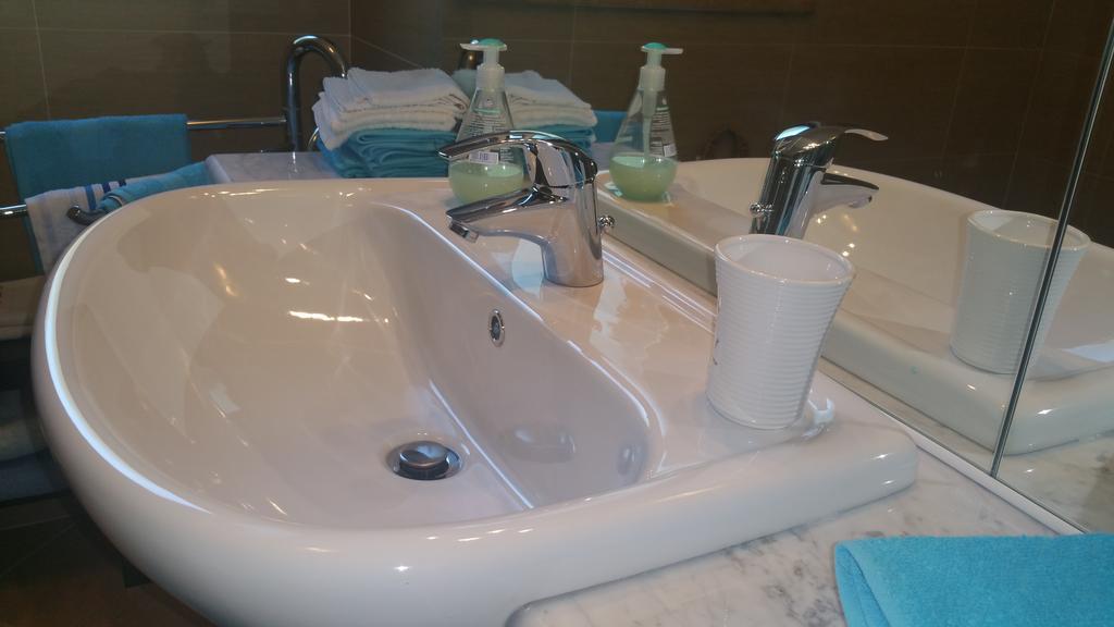 B&B Leterrazze Boutique Hotel - Torino ชิริแอ ภายนอก รูปภาพ